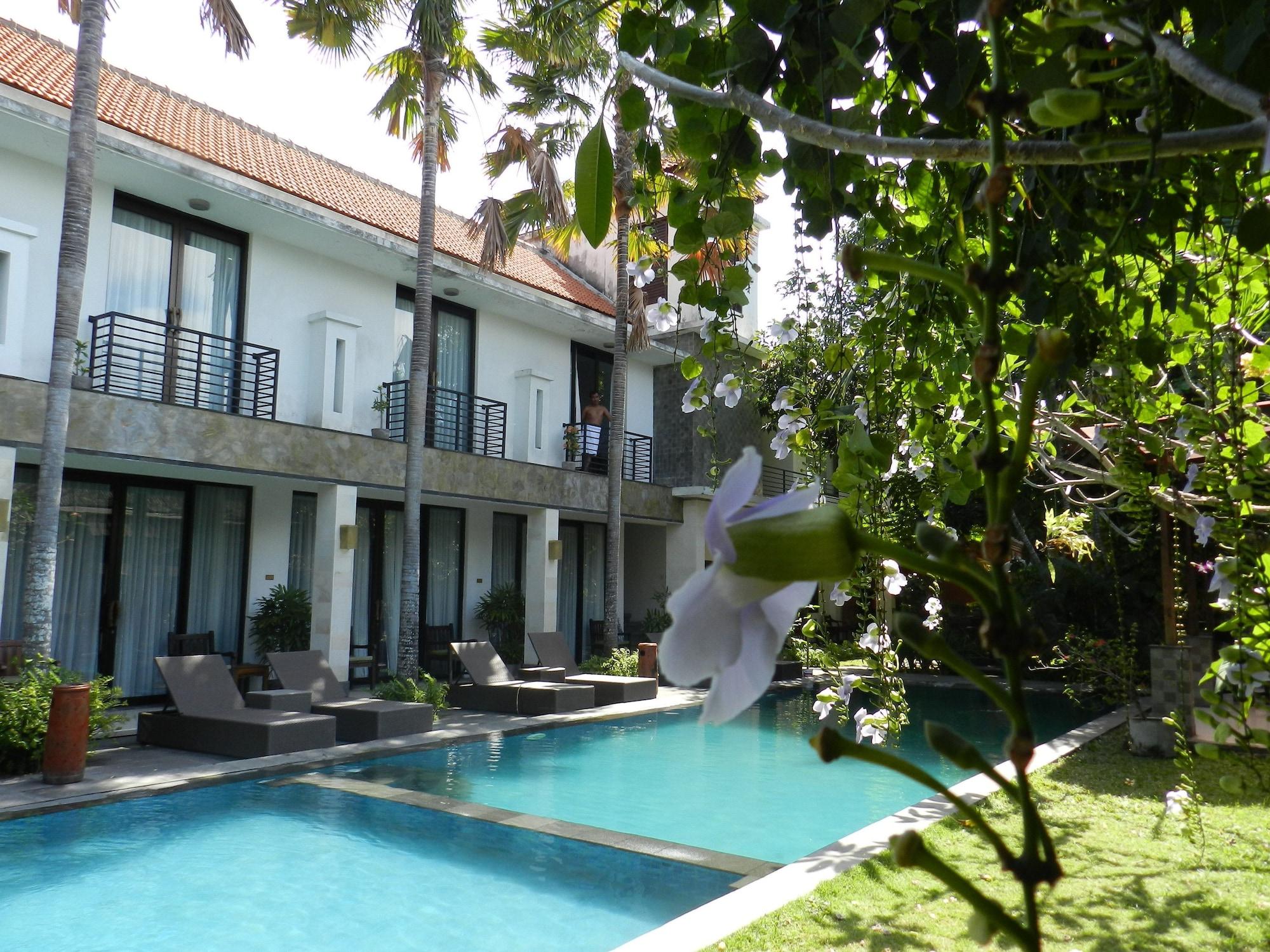 Puri Maharani Boutique Hotel Denpasar Exterior foto