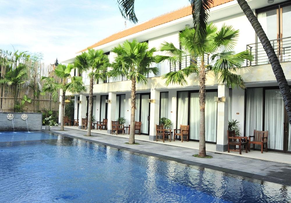 Puri Maharani Boutique Hotel Denpasar Exterior foto