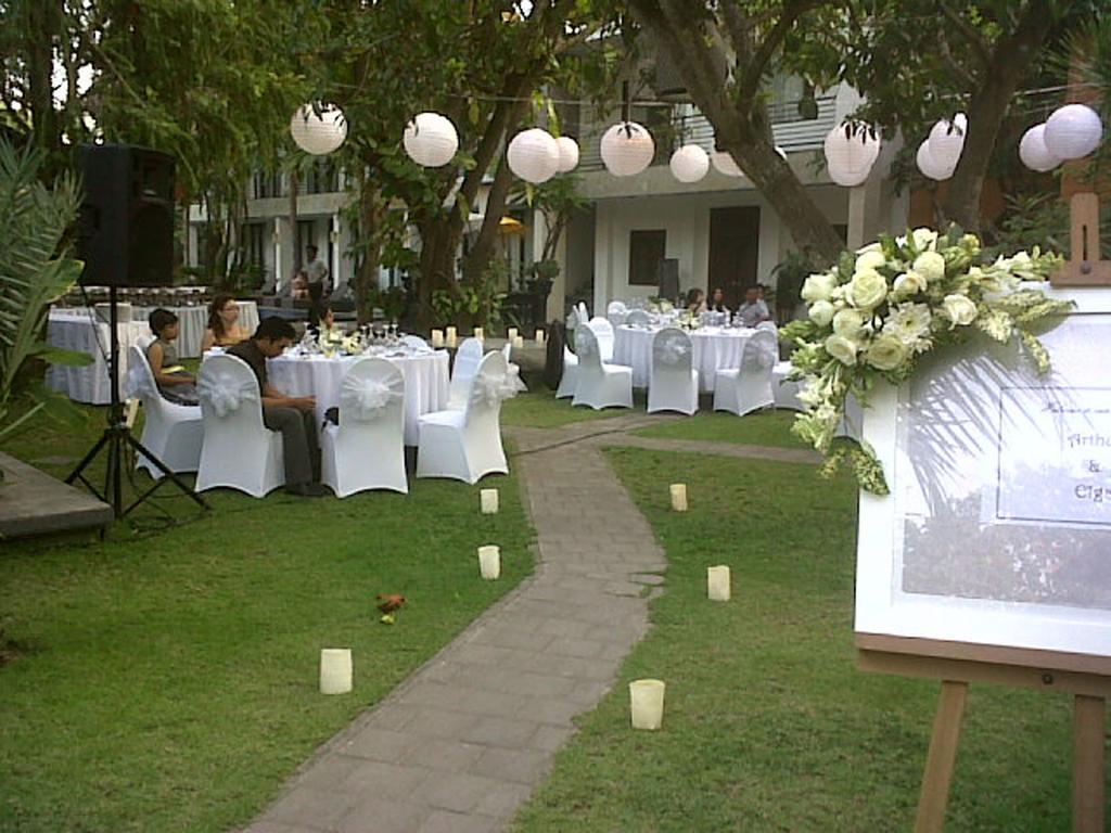 Puri Maharani Boutique Hotel Denpasar Exterior foto