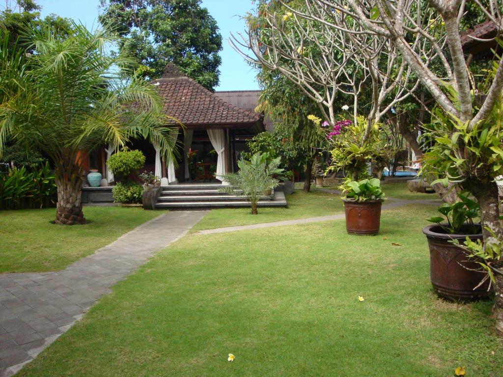 Puri Maharani Boutique Hotel Denpasar Exterior foto