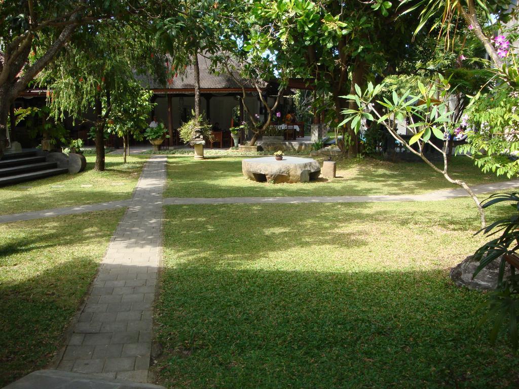 Puri Maharani Boutique Hotel Denpasar Exterior foto